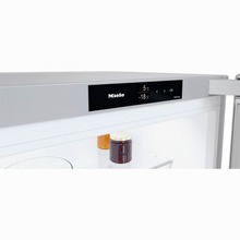 Холодильник MIELE KFN 4377 CD el