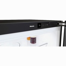 Холодильник MIELE KS 4783 DD bst