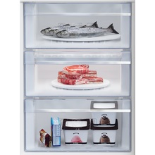 Холодильник BEKO RCSA366K40XBN