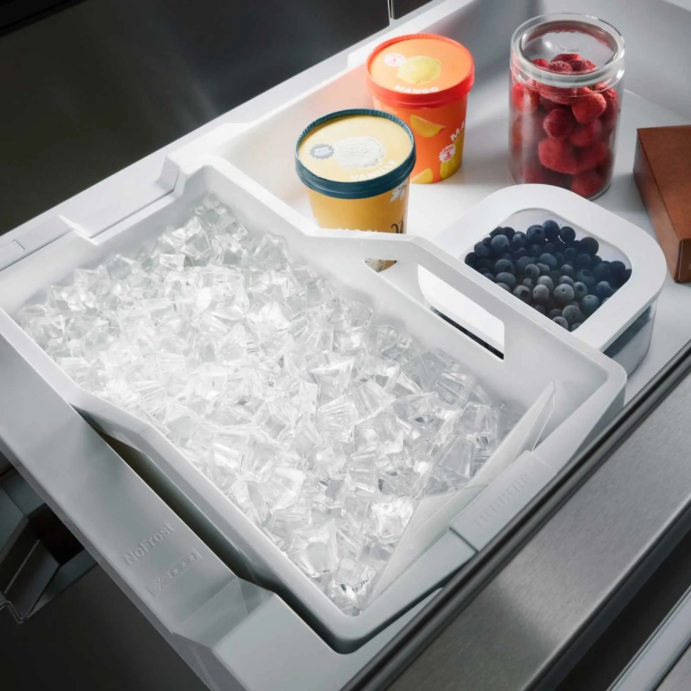 Фото 17 Холодильник LIEBHERR MBsddi 9024 Silver