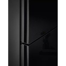 Холодильник ELECTROLUX LNT7ME36K2