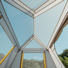 Намет NATUREHIKE Cape Series 5.2 CNK2450WS037 Gray/Brown (6927595783887)