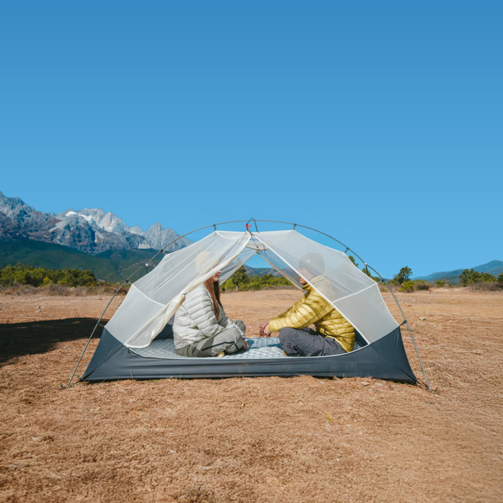 Зовнішній вигляд Намет NATUREHIKE Mongar UL CNK2550WS016 Brown (6927595770399)