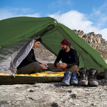 Намет NATUREHIKE Mongar NH17T007-M 210T Темно-зелений (6927595767658)