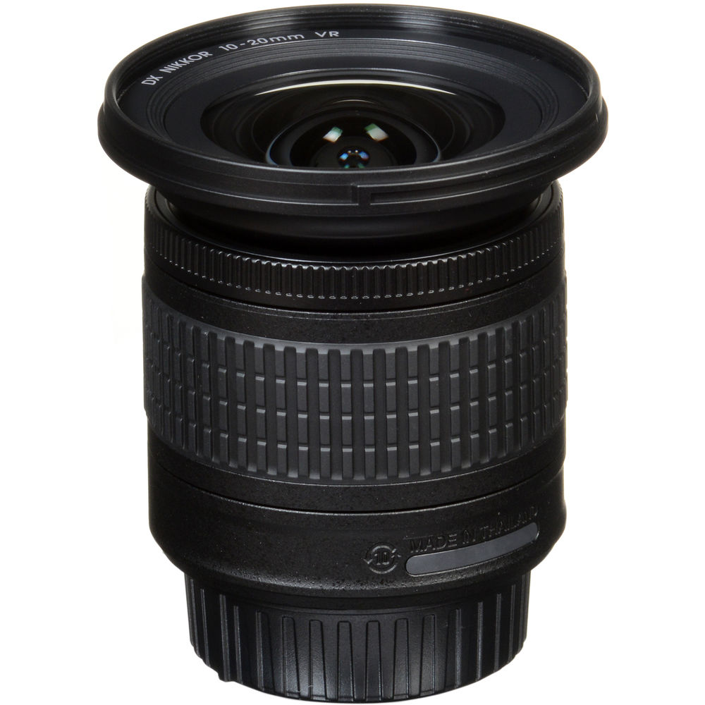 Покупка Объектив NIKON 10-20mm f/4.5-5.6G VR AF-P DX (JAA832DA)