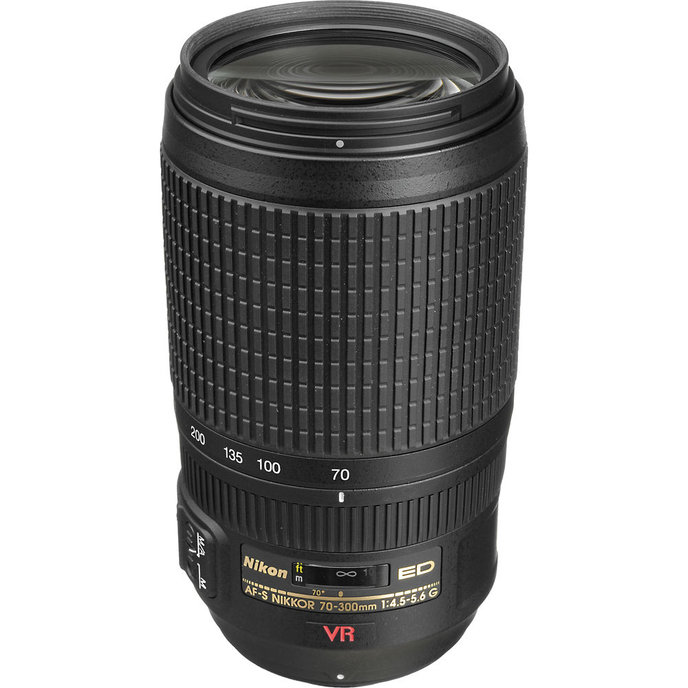 Объектив NIKON AF-S 70-300mm f/4.5-5.6G IF-ED VR