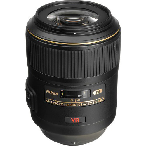 Об'єктив NIKON 105 мм f / 2.8 G AF-S IF-ED VR MICRO-NIKKOR (JAA630DB)