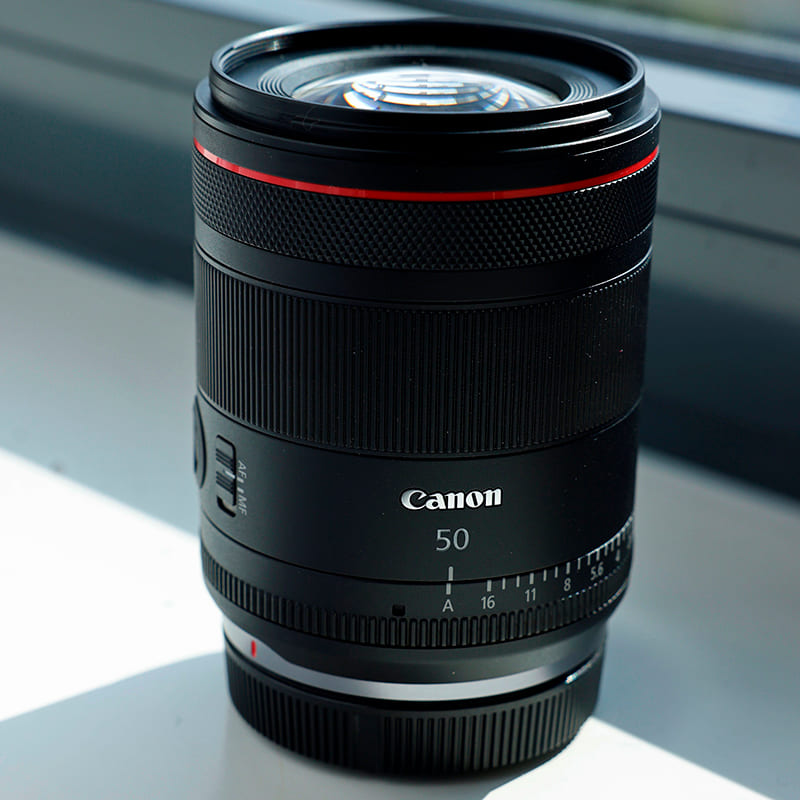 Об'єктив CANON RF 50mm f/1.4 L VCM (6908C005) Мінімальне значення діафрагми f/16