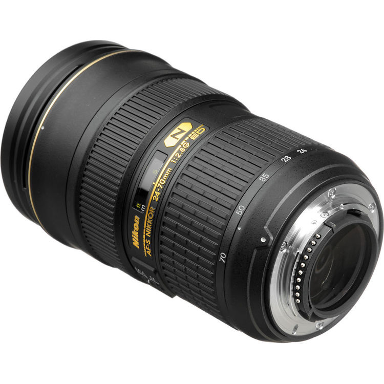 Об'єктив NIKKOR AF-S 24-70 mm f/2.8 G ED Фокусна відстань 24-70