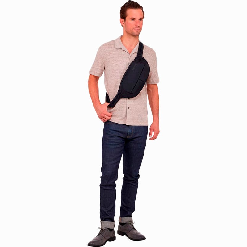 Поясная сумка THULE Subterra 2 Sling Bag 3 л TSS-403 Black (3205066) Тип поясные сумки (бананки)