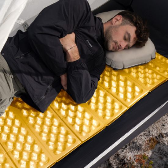 Заказать Коврик складной NATUREHIKE IXPE CNK2550WS030 Honey Yellow (6977465868190)