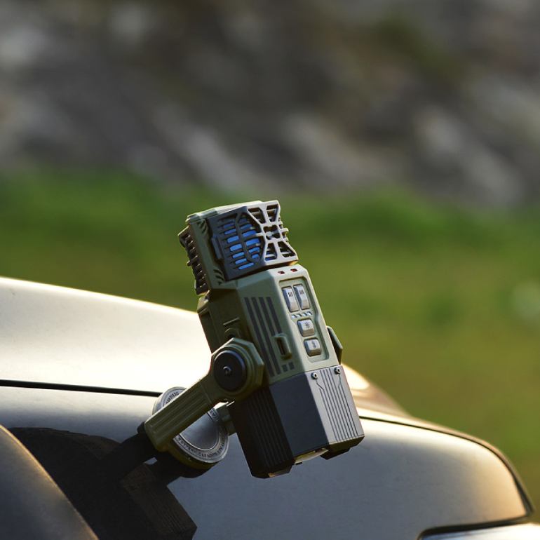 Фумигатор-фонарь-Powerbank FLEXTAIL Evo Repel Black (6975755960319) Дополнительно IPx5; световой поток: 3000 лм; время работы от батарей 28 ч; питание: аккумулятор 51,84 Вт·ч; 2200-6000 K