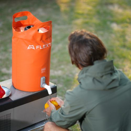 Фото 15 Кран FLEXTAIL Water Bag/Bucket Gray (showertubeFLX)