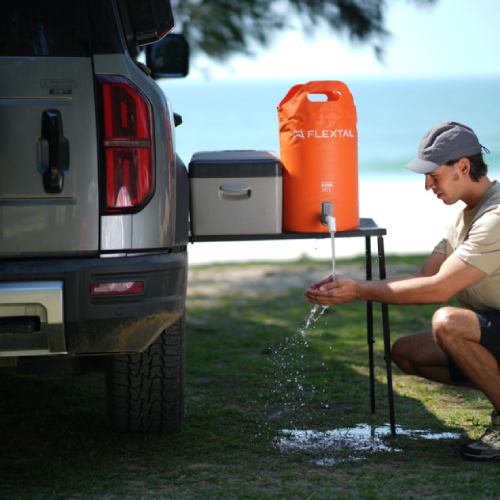 В Фокстрот Кран FLEXTAIL Water Bag/Bucket Gray (showertubeFLX)