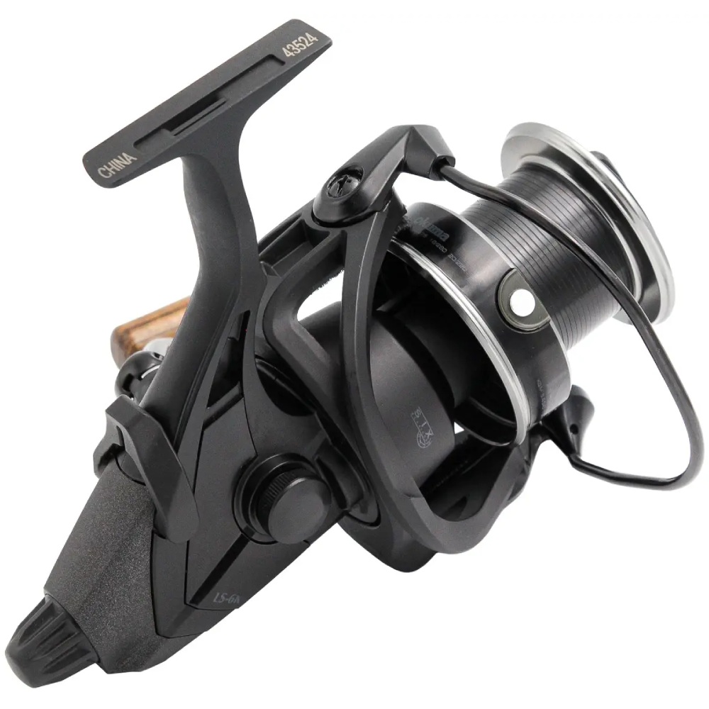 Катушка Okuma LS-8K Baitfeeder 5+1BB Вместимость шпули 0.33-440/0.35-385/0.38-320