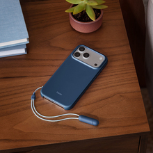 Чехол BEATS для iPhone 17 Pro Max Kickstand MagSafe Camera Control Bedrock Blue (MGTR4LL/A)