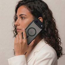 Чехол ARMORSTANDART Uniq MagCase для Apple iPhone 17 Air Black (ARM86276)