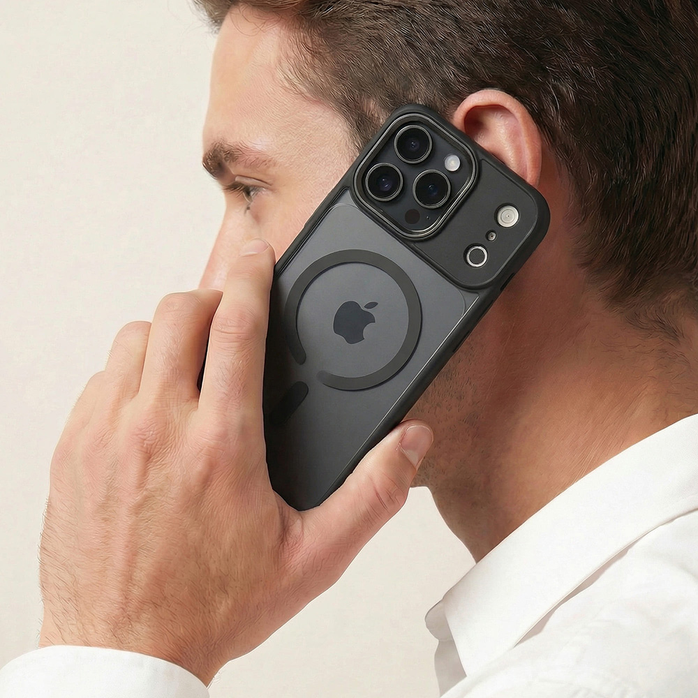 Зовнішній вигляд Чохол ARMORSTANDART Чохол Unit-C MagCase для Apple iPhone 17 Pro Max Black + Orange Button Set (ARM90589)