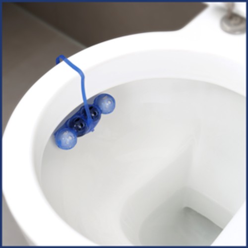 Туалетный блок Bref Цветная вода Эвкалипт Триопак 3х50 г (9000101352986) Способ применения повесьте Bref под ободок унитаза