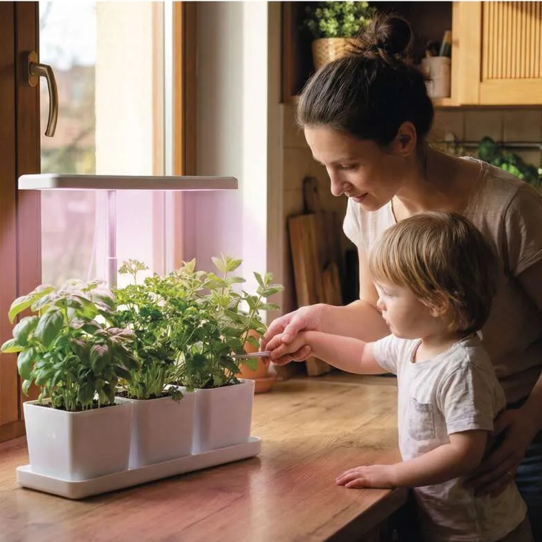 Фото 17 Фітолампа для рослин EMOS LED 7 W (Z7904)