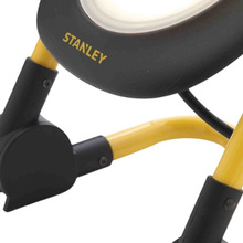 Светодиодный прожектор STANLEY (SXLS35527E)