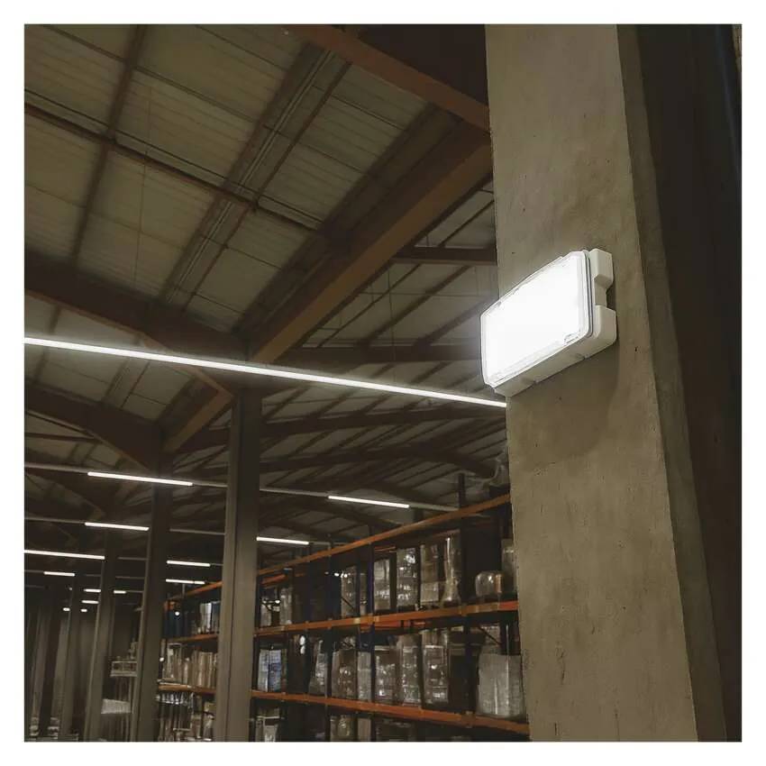 Фото 14 Світильник аварійний EMOS 10Вт (ZN1120)