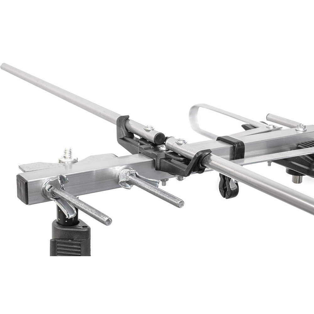 Зовнішній вигляд Антена ROMSAT AV-25UV