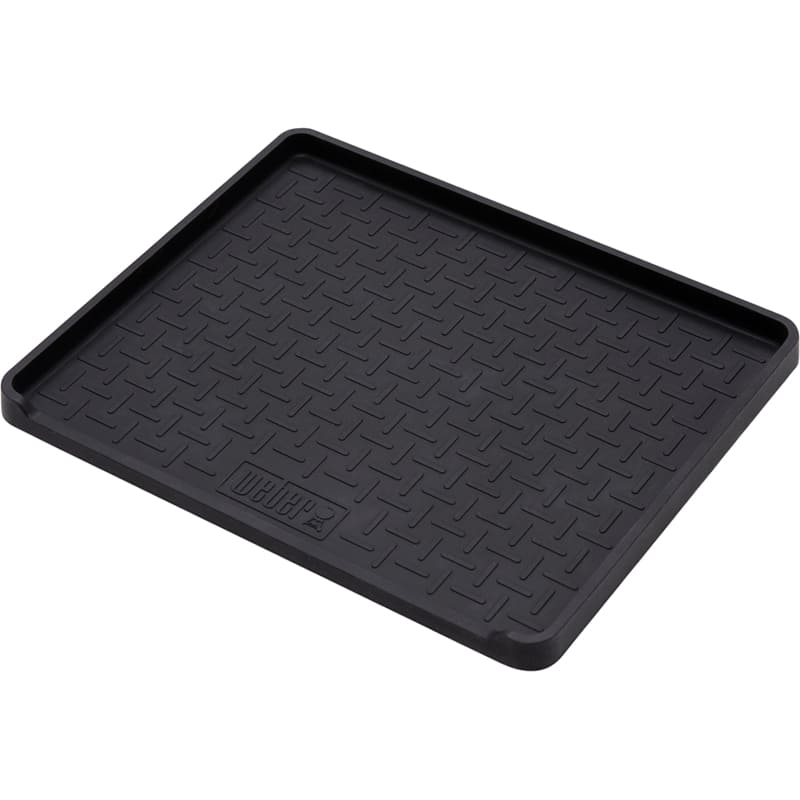 Коврик для аксесуаров WEBER Black (3400075) Дополнительно Можно мыть в посудомоечной машине; Сохраняет боковые столики гриля чистыми и защищает поверхности от царапин; Термостойкий; Поднятые края предотвращают содержание жира и остатков пищи