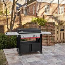 Газовий гриль-планча WEBER SLATE GPD 76 см (1501148)