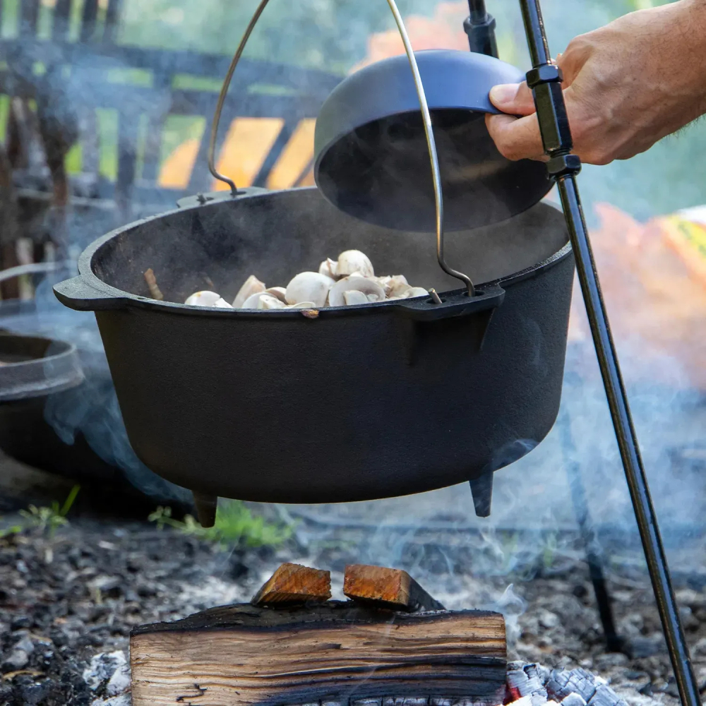 Казан BO-CAMP Dutch Oven Cast Iron 5 л Black (2122410) Казан BO-CAMP Dutch Oven Cast Iron 5 л Black (2122410) Размеры 31 х 31 х 15