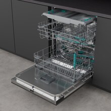 Встраиваемая посудомоечная машина HISENSE HV673D64