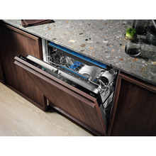 Встраиваемая посудомоечная машина Electrolux EEM48300L Встраиваемая посудомоечная машина Electrolux EEM48300L