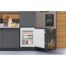 Встраиваемый холодильник HOTPOINT ARISTON HAC18T311