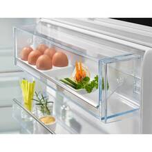 Встраиваемый холодильник ELECTROLUX ENP7TD75S