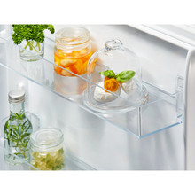 Встраиваемый холодильник ELECTROLUX LNS3LE18S