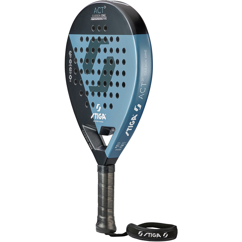 Ракетка для падел-тенниса STIGA Racket ACT Black/Blue (2202-0916-01) Дополнительно  Carbon One – скорость и контроль; Carbon Flexi Frame – прочная и долговечная рама; Optispot React – большая зона удара; Soft Foam – мягкая сердцевина; Longer grip – удобство двуручного хвата