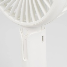 Вентилятор BO-CAMP Portable Fan With Holder White (8520952) Вентилятор BO-CAMP Portable Fan With Holder White (8520952)