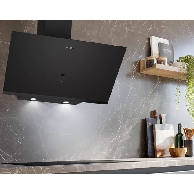 Вытяжка SIEMENS LC97KPJ60T Тип наклонная