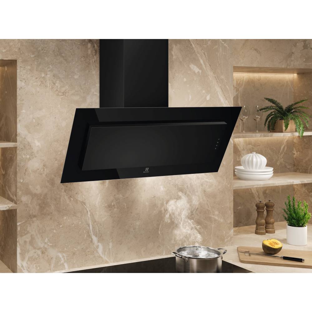 Вытяжка ELECTROLUX LFV329K Тип наклонная