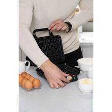 Вафельниця ARDESTO SM-L100LWAFFLE Black