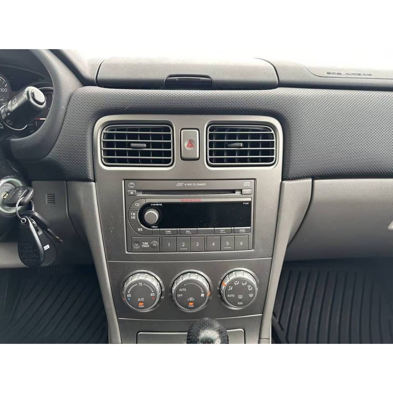 Автомагнітола GAZER T6009-SH PRO MAX для Subaru Forester 3 SH 2007-2013 Impreza GH GE (44831) Додатково Оперативна пам'ять – 6 Гб; внутрішня пам'ять 128 Гб; тип дисплея QLED; тип скла 2.5D загартовані; поділ екрана; швидке пробудження; голосове керування; підтримка IPAS, PDC, TPMS; керування клімат контроль; чіп усілювача: TDA7851; процесор 8 ядер