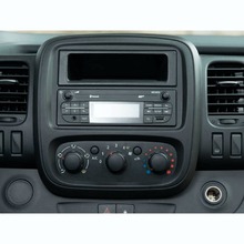Автомагнітола GAZER T6009-X82 (78530)