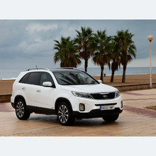 Автомагнітола GAZER T6009-XMF для Kia Sorento 2 (XM) 2012-2021