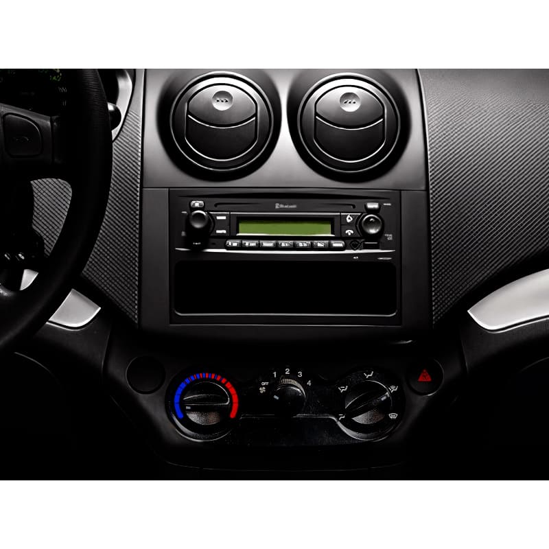 Автомагнітола GAZER T6009-T250 PRO (79952) Тип пристрою мультимедійний центр