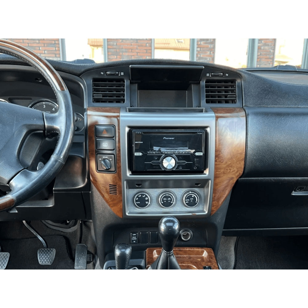 Фото Автомагнитола GAZER T6009-Y61 PRO для Nissan Patrol 5 Y61 2004-2021 (80167)