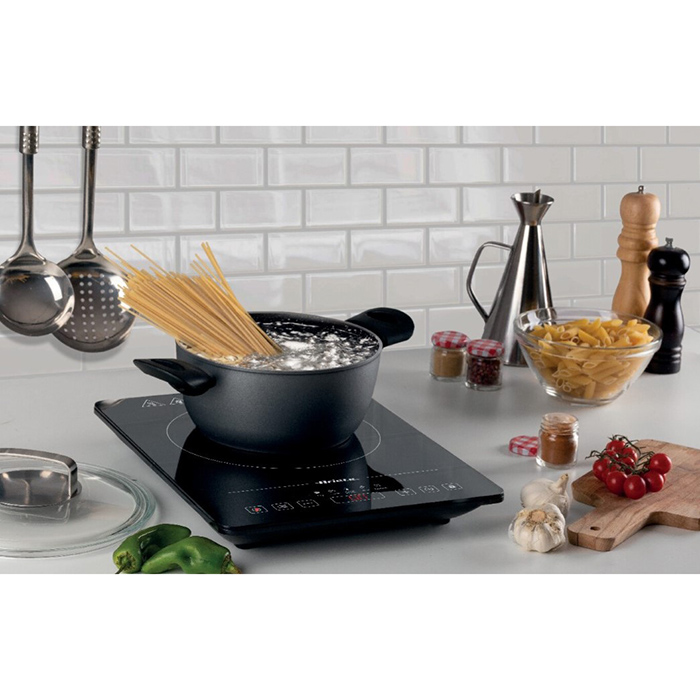 Плитка ARIETE 1997 Керування сенсорне