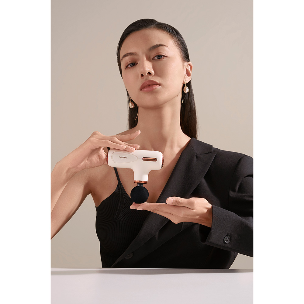 Фото 26 Массажер перкуссионный BEOKA Super Mini Massage Gun (QL/MINI.C1-A latte)