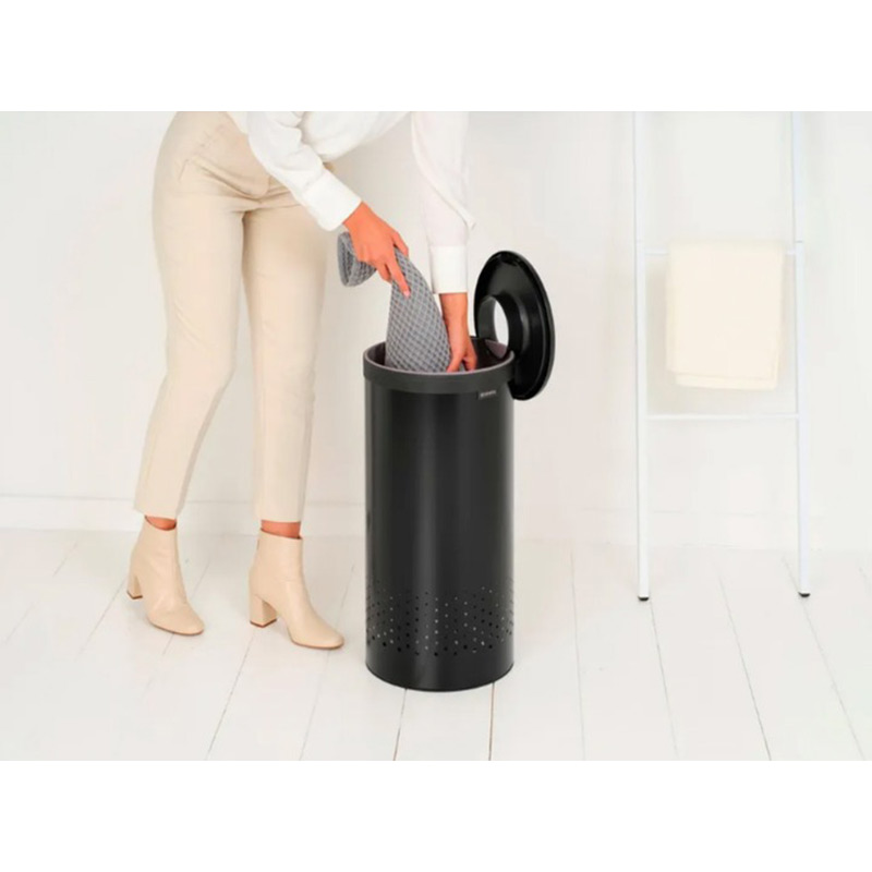 Бак для белья Brabantia 35 л Black (242342) Объем 35