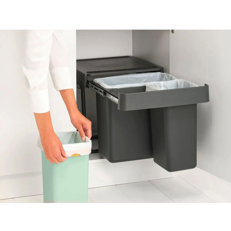 Контейнер для мусора Brabantia Sort&Go 10 л + 10 л + 20 л 3 шт. Dark Grey / Green (232541) Дополнительная информация 10 л + 10 л + 20 л