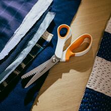 Ножницы портновские FISKARS Зиг-заг 23 см (1070024)